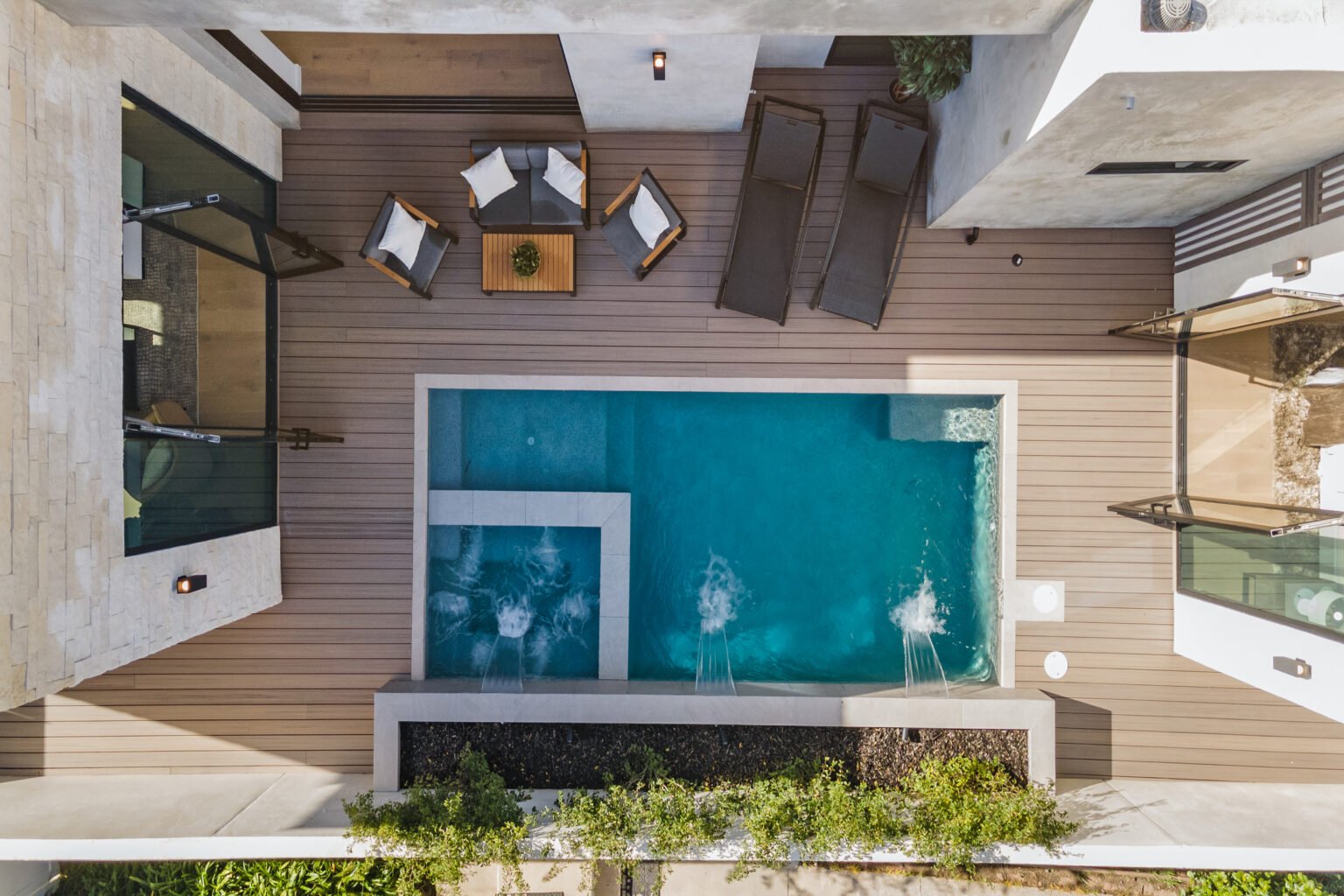 Modern Pool Design in Huntington Beach Homes