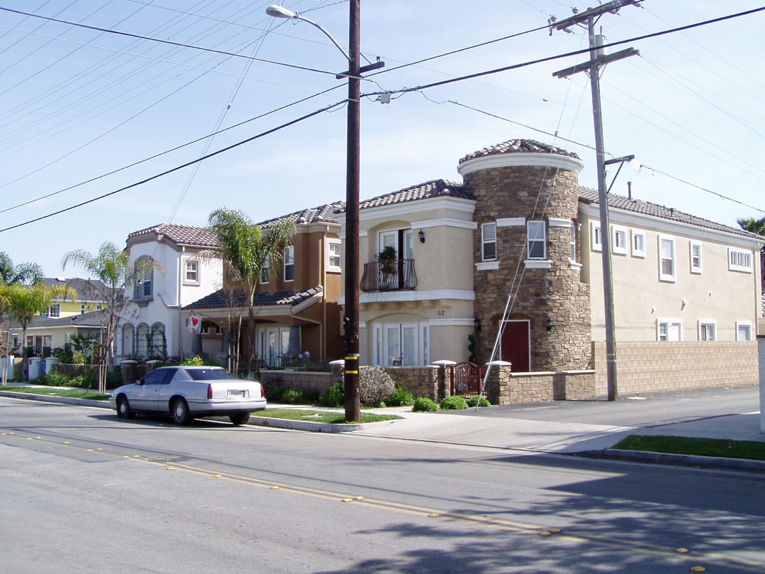 OLYMPUS DIGITAL CAMERA